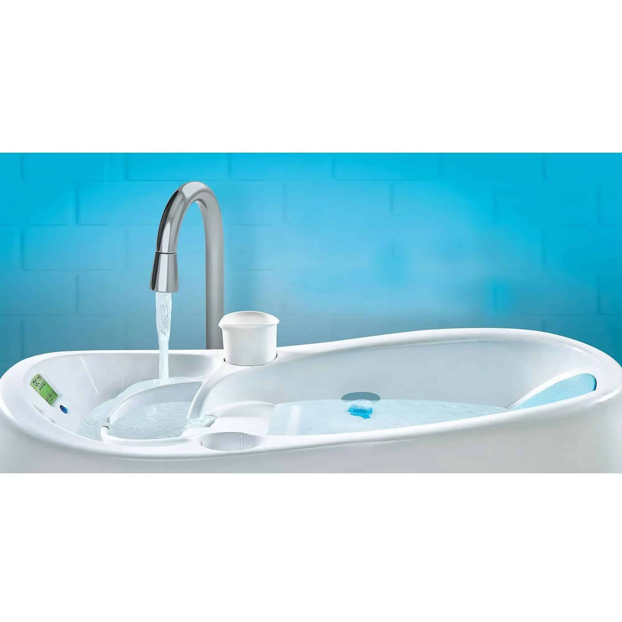 4moms Cleanwater infant bath tub for vacation rentals on Anna Maria Island