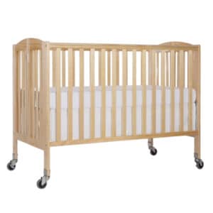 Full-size Crib with Linens
