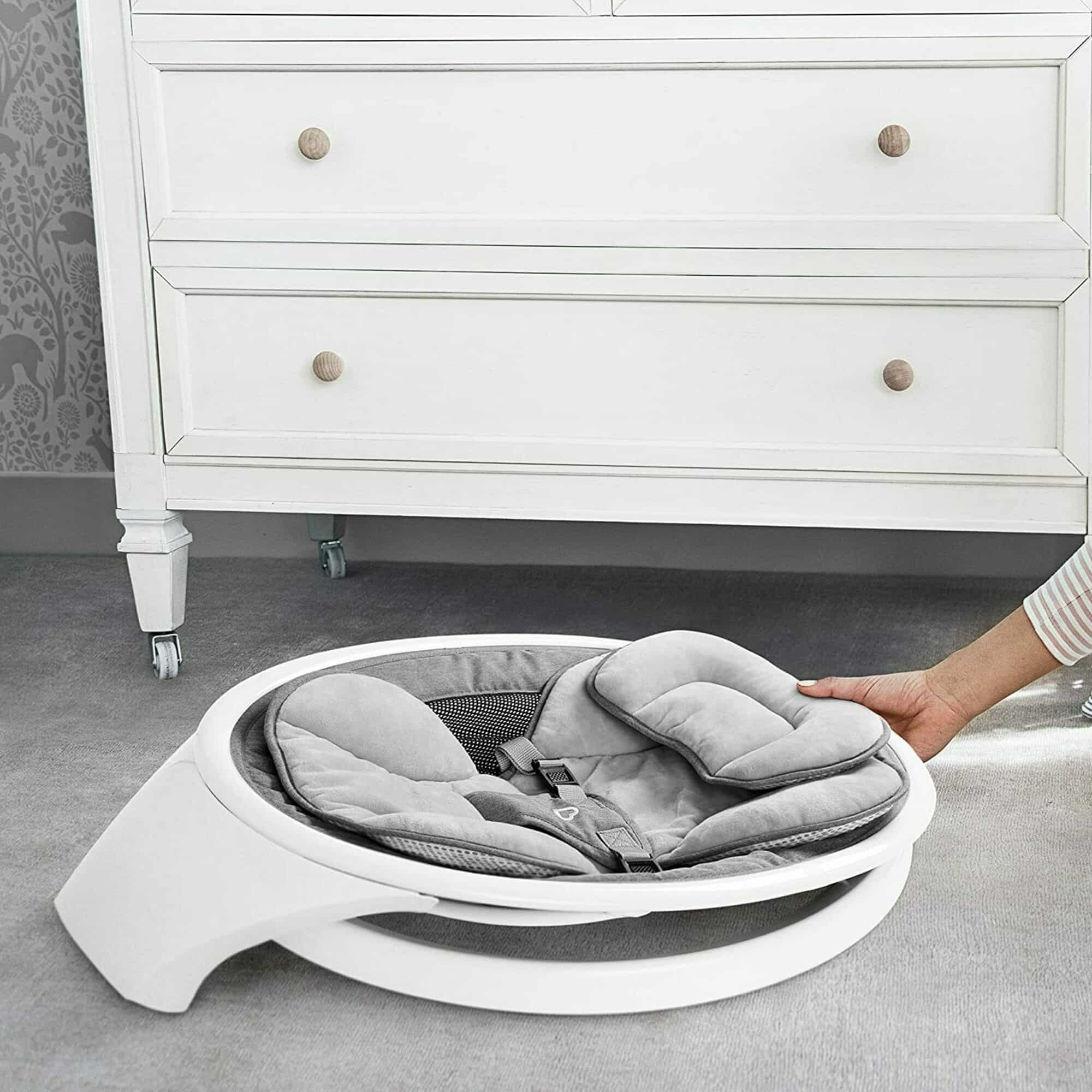 Munchkin Bluetooth Enabled Lightweight Baby Swing